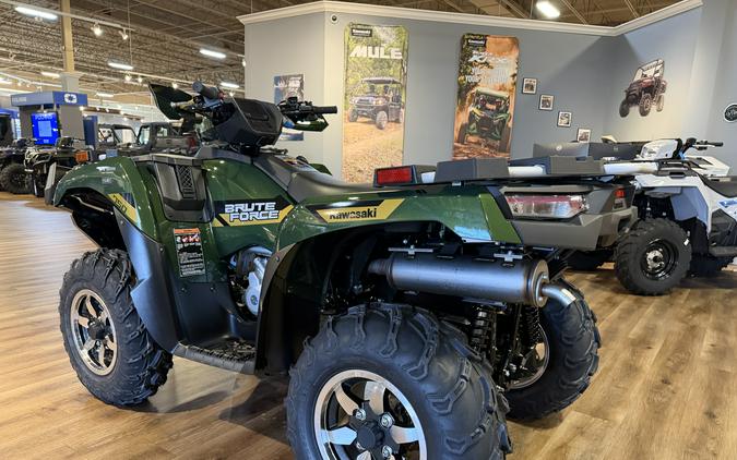 2026 Kawasaki BRUTE FORCE 750 SE EPS Metallic Gold Sparkle Deep Green - 109939