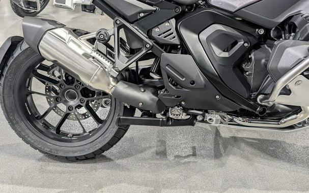 2026 BMW R 1300 GS Adventure Triple Black