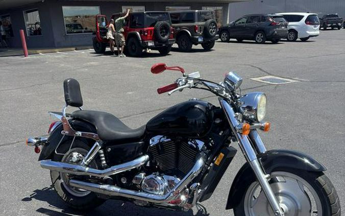 2004 Honda® Shadow Sabre