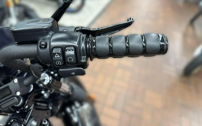 2020 HARLEY SOFTAIL STREET BOB
