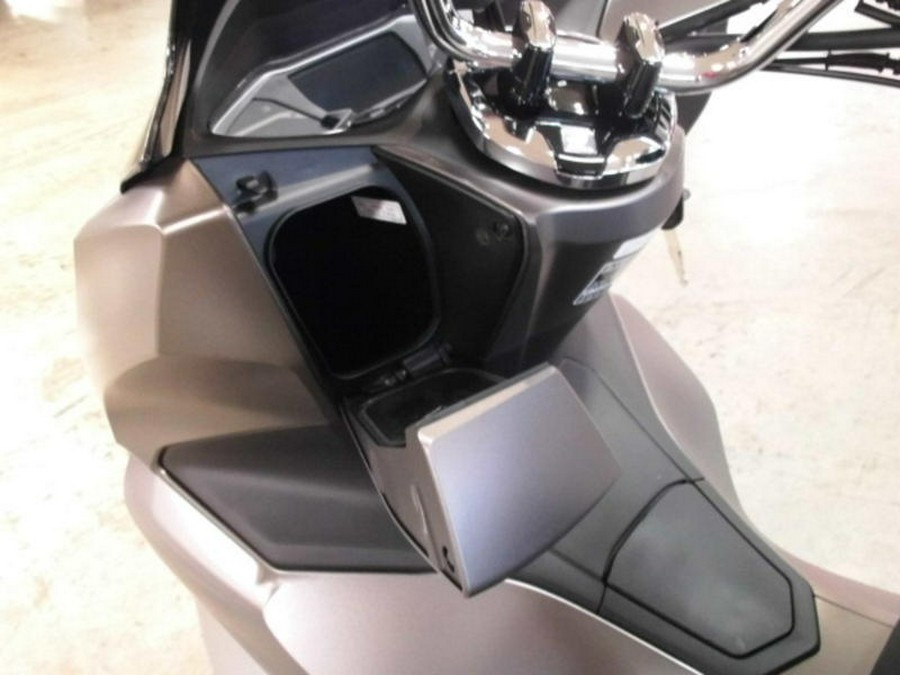 2023 Honda® PCX