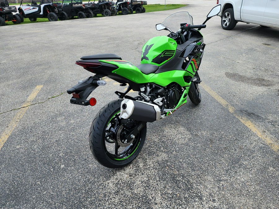 2024 Kawasaki Ninja 500 KRT Edition SE ABS