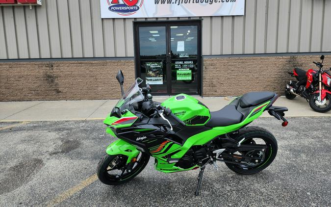 2024 Kawasaki Ninja 500 KRT Edition SE ABS