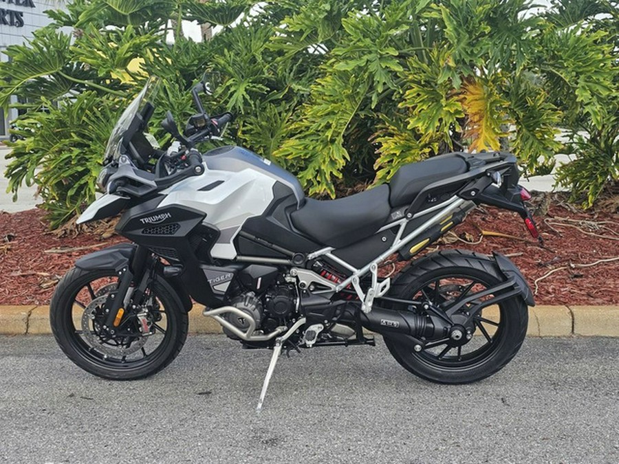 2024 Triumph Tiger 1200 GT Explorer Snowdonia White