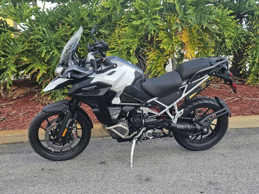2024 Triumph Tiger 1200 GT Explorer Snowdonia White