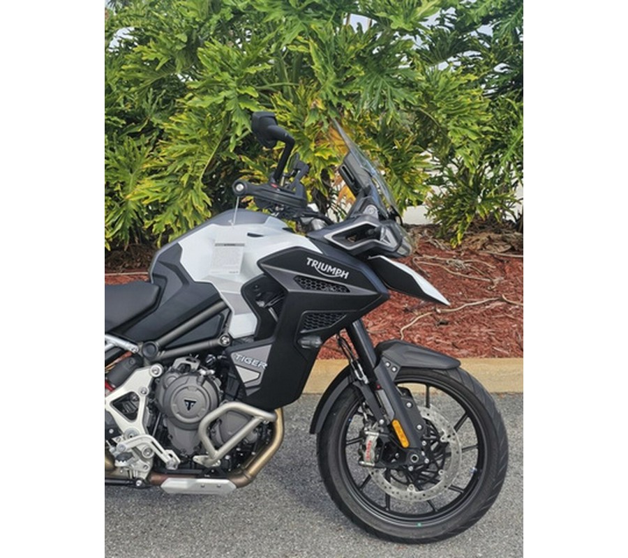 2024 Triumph Tiger 1200 GT Explorer Snowdonia White