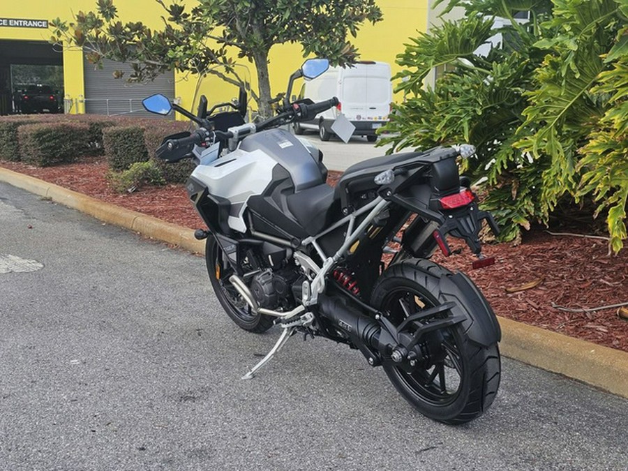 2024 Triumph Tiger 1200 GT Explorer Snowdonia White