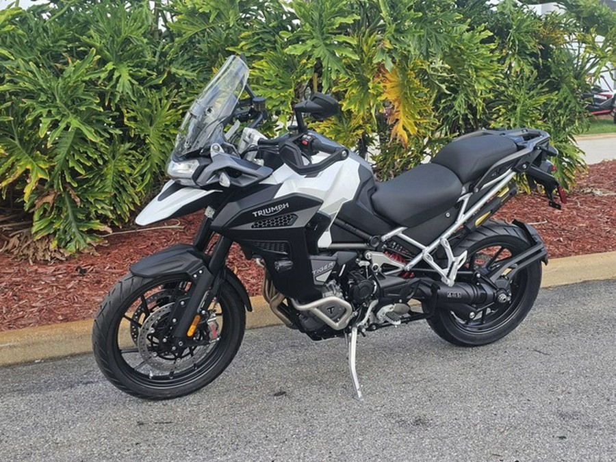 2024 Triumph Tiger 1200 GT Explorer Snowdonia White