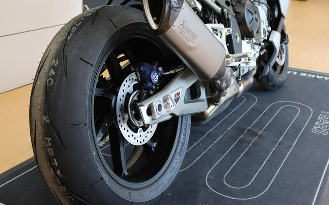 2025 BMW M 1000 R
