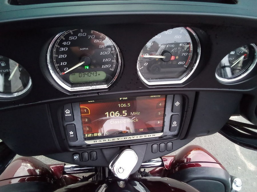 2014 Harley-Davidson® FLHTCUTG - Tri Glide® Ultra