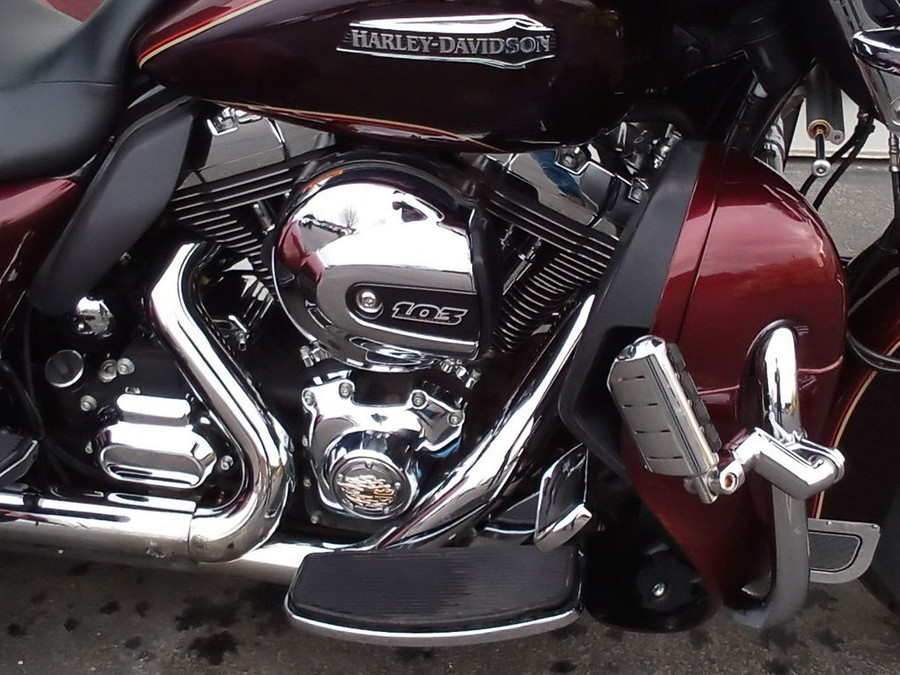 2014 Harley-Davidson® FLHTCUTG - Tri Glide® Ultra