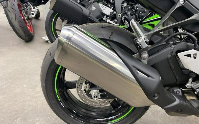 2024 Kawasaki Ninja® ZX™-10R KRT Edition