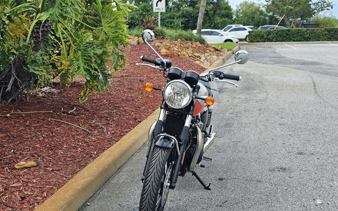 2025 Triumph Bonneville T100 Aluminum / Baja Orange