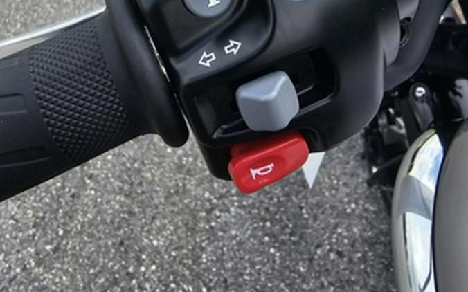 2025 Triumph Bonneville T100 Aluminum / Baja Orange