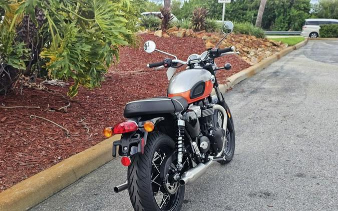 2025 Triumph Bonneville T100 Aluminum / Baja Orange