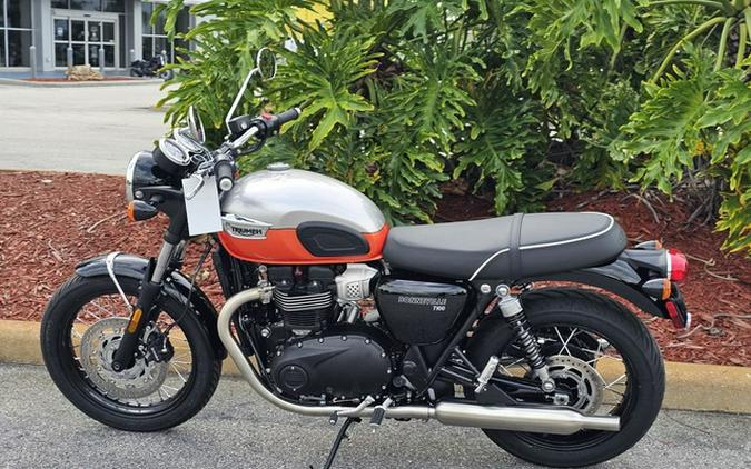 2025 Triumph Bonneville T100 Aluminum / Baja Orange