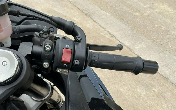 2023 Kawasaki Ninja® ZX™-6R Base