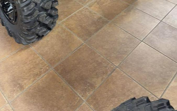 2026 Can-Am® Commander X mr 1000R Dark Wildland Camo