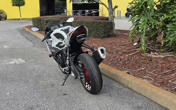 2025 Kawasaki Ninja ZX-6R