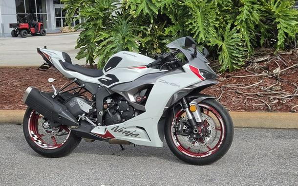 2025 Kawasaki Ninja ZX-6R