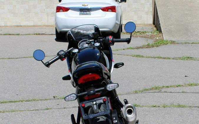 2026 TRIUMPH THRUXTON 400
