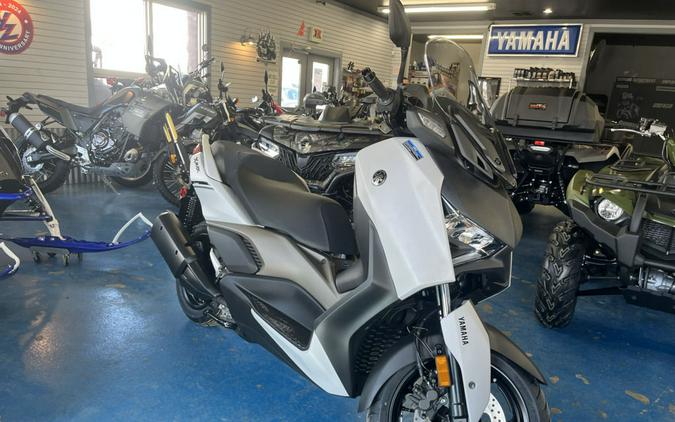 2024 Yamaha XMAX