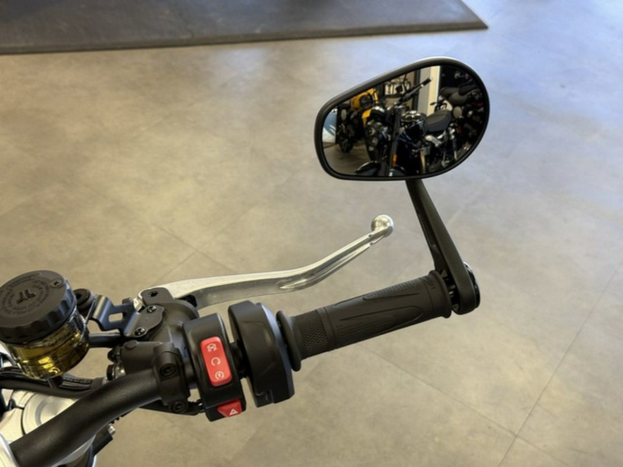 2025 Triumph Speed Twin 1200 Aluminum Silver