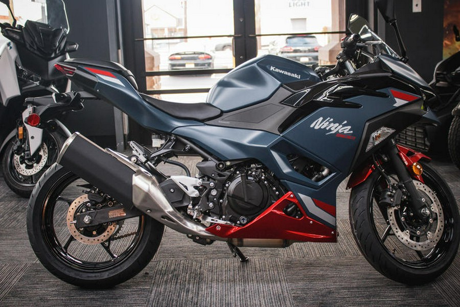 2026 Kawasaki Ninja® 500 ABS Metallic Matte Twilight Blue