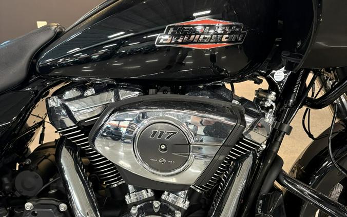2024 Harley-Davidson® Road Glide® Vivid Black