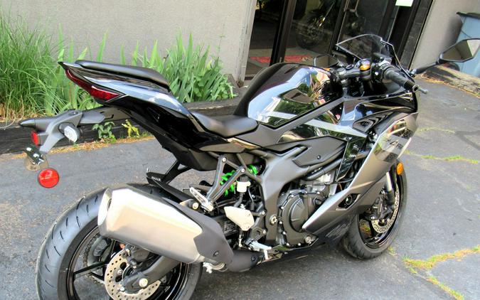 2026 Kawasaki Ninja® ZX™-4RR ABS