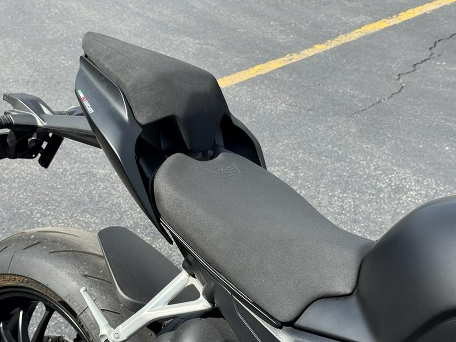 2021 Ducati STREETFIGHTER V4S