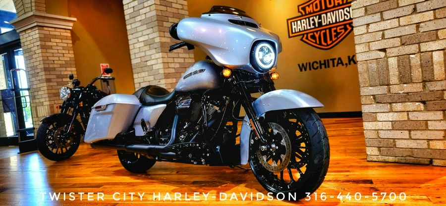 USED 2019 Harley-Davidson Street Glide Special, FLHXS