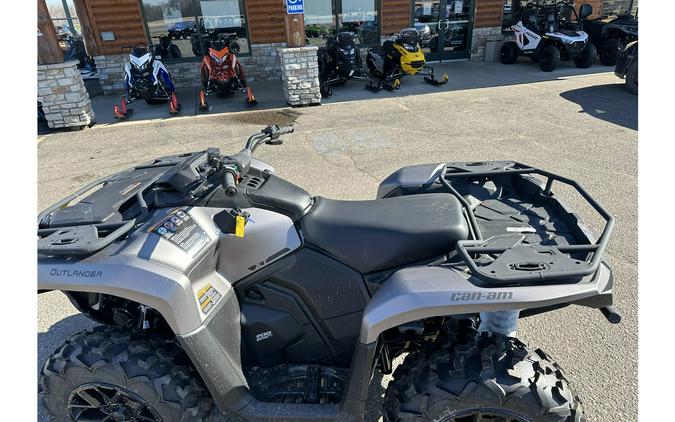 2024 Can-Am OUTLANDER XT 700