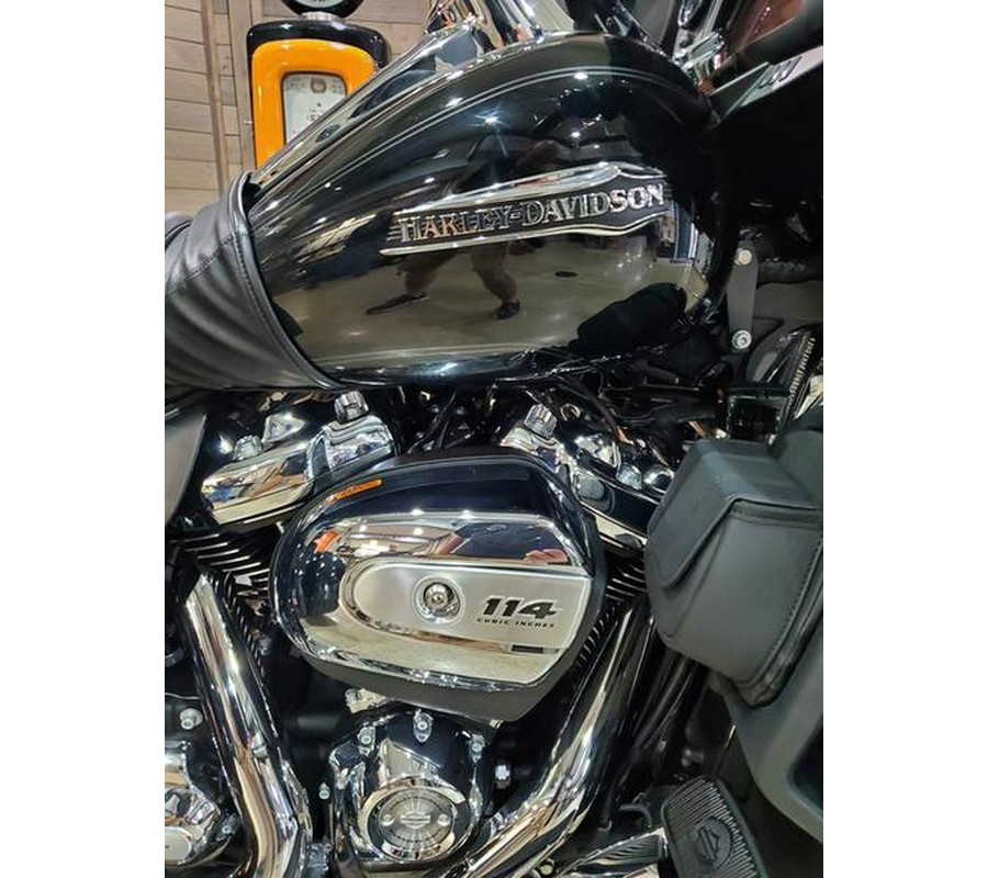 2019 Harley-Davidson® FLHTCUTG - Tri Glide® Ultra