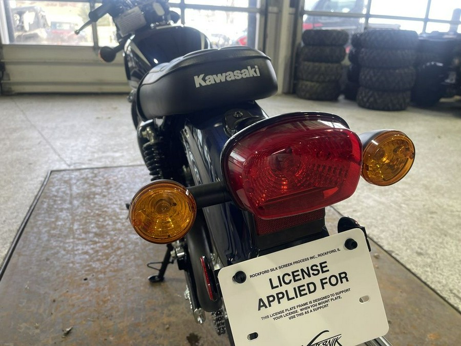 2025 Kawasaki W230 ABS