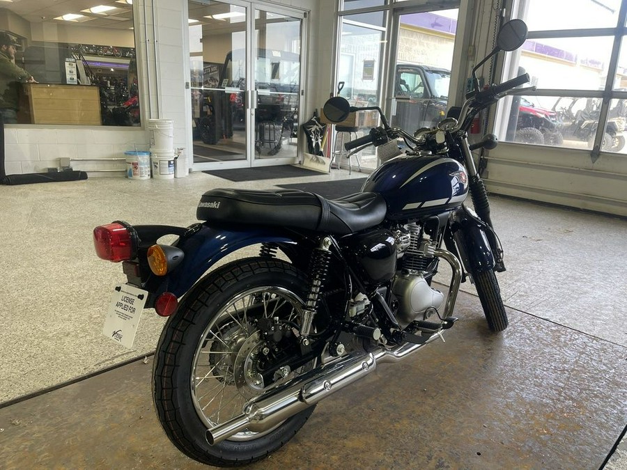 2025 Kawasaki W230 ABS