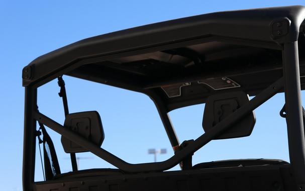 2025 CAN-AM DEFENDER PRO XT HD10