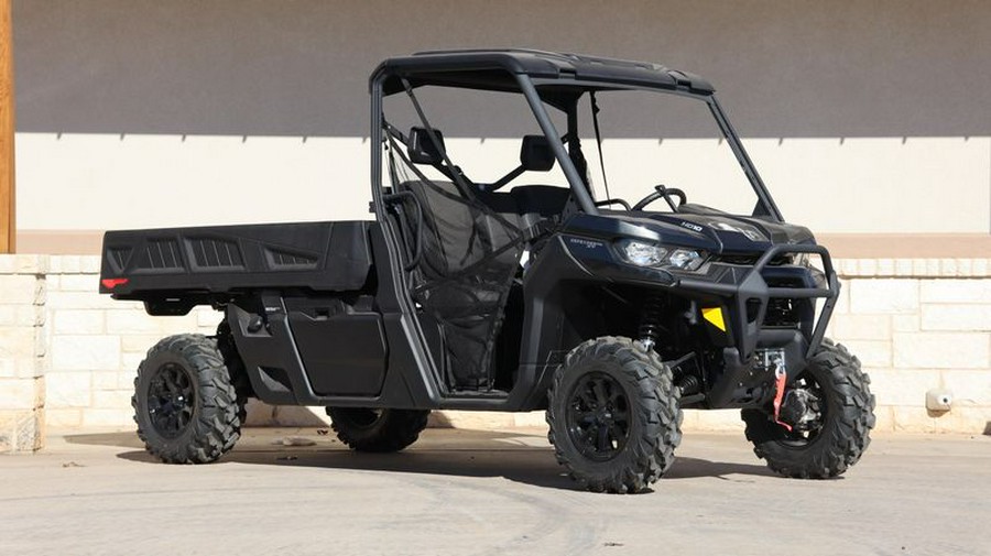 New 2025 CAN-AM DEFENDER PRO XT HD10