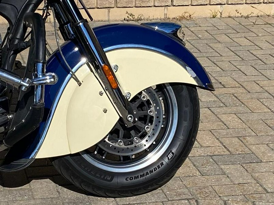 2015 Indian Motorcycle® Chieftain® Springfield Blue/Ivory Cream