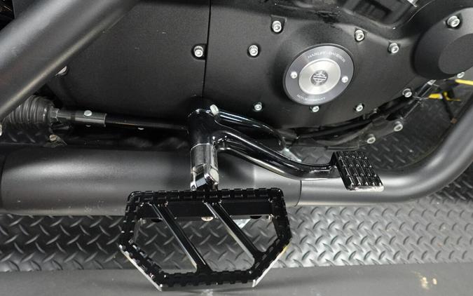 2018 Harley-Davidson Iron 883