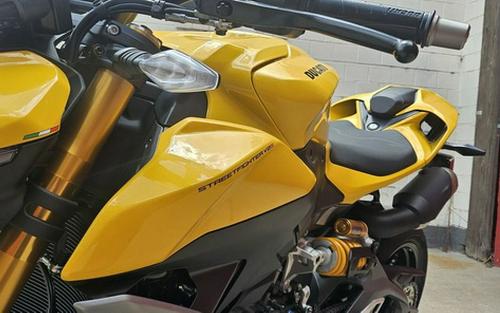 2026 Ducati Streetfighter V2 S Ducati Yellow