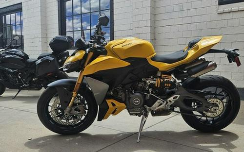 2026 Ducati Streetfighter V2 S Ducati Yellow