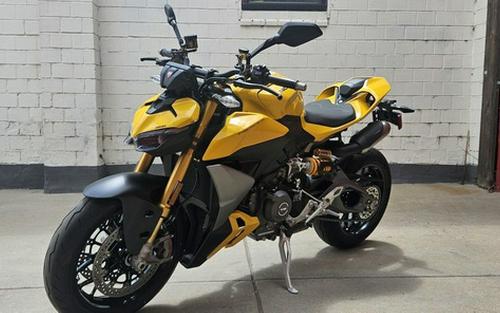 2026 Ducati Streetfighter V2 S Ducati Yellow