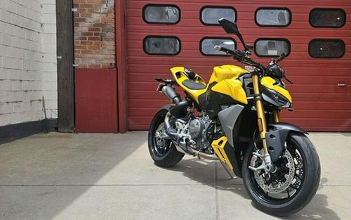 2026 Ducati Streetfighter V2 S Ducati Yellow