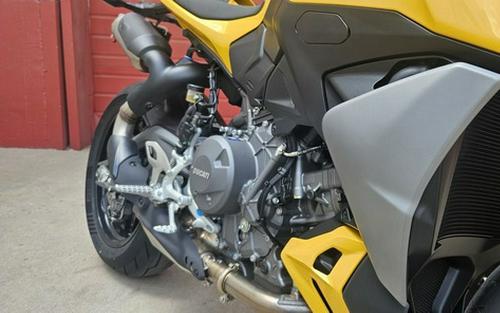 2026 Ducati Streetfighter V2 S Ducati Yellow
