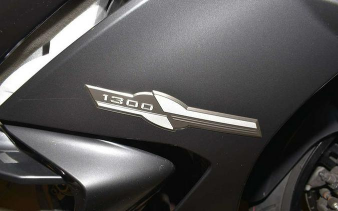 2015 Yamaha 61822