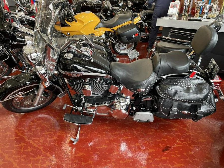 2003 Harley-Davidson® FLSTC - Heritage Softail® Classic