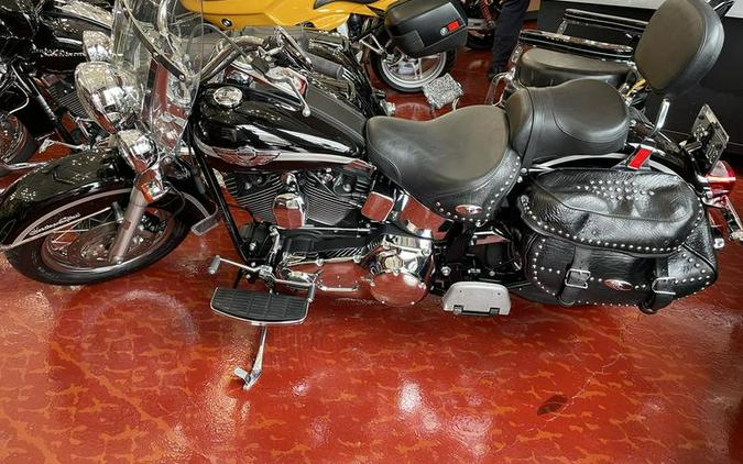 2003 Harley-Davidson® FLSTC - Heritage Softail® Classic