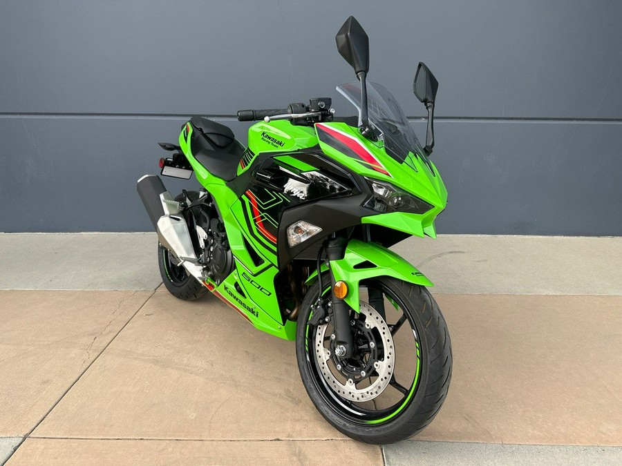 2024 Kawasaki NINJA 500 KRT EDITION