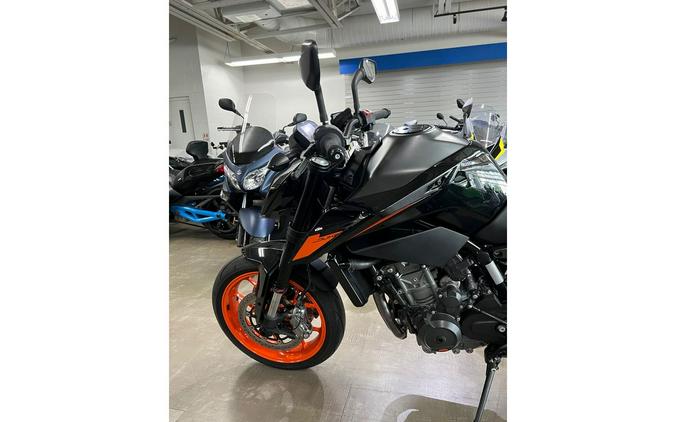 2020 KTM Duke 790